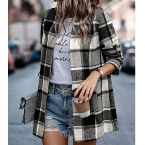 Plaid Lapel Coat and Side Zipper Short Suit main image 0